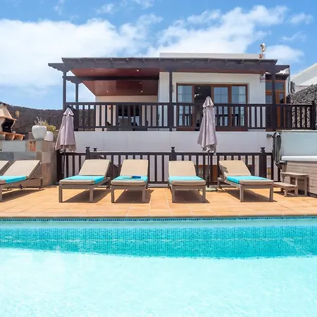 Azure - Lh122 By Now Ltd Villa