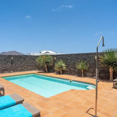 Βίλα Azure - Lh122 By Now Ltd